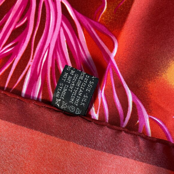 Versace “Trésor de la Mer” Silk Scarf – Coral Sea Print - Picture 14 of 15